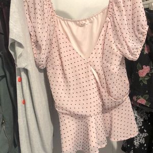 Puff sleeve pink blouse women’s large runs small